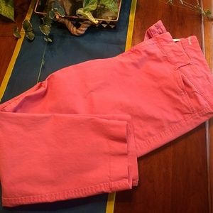 Coral chinos